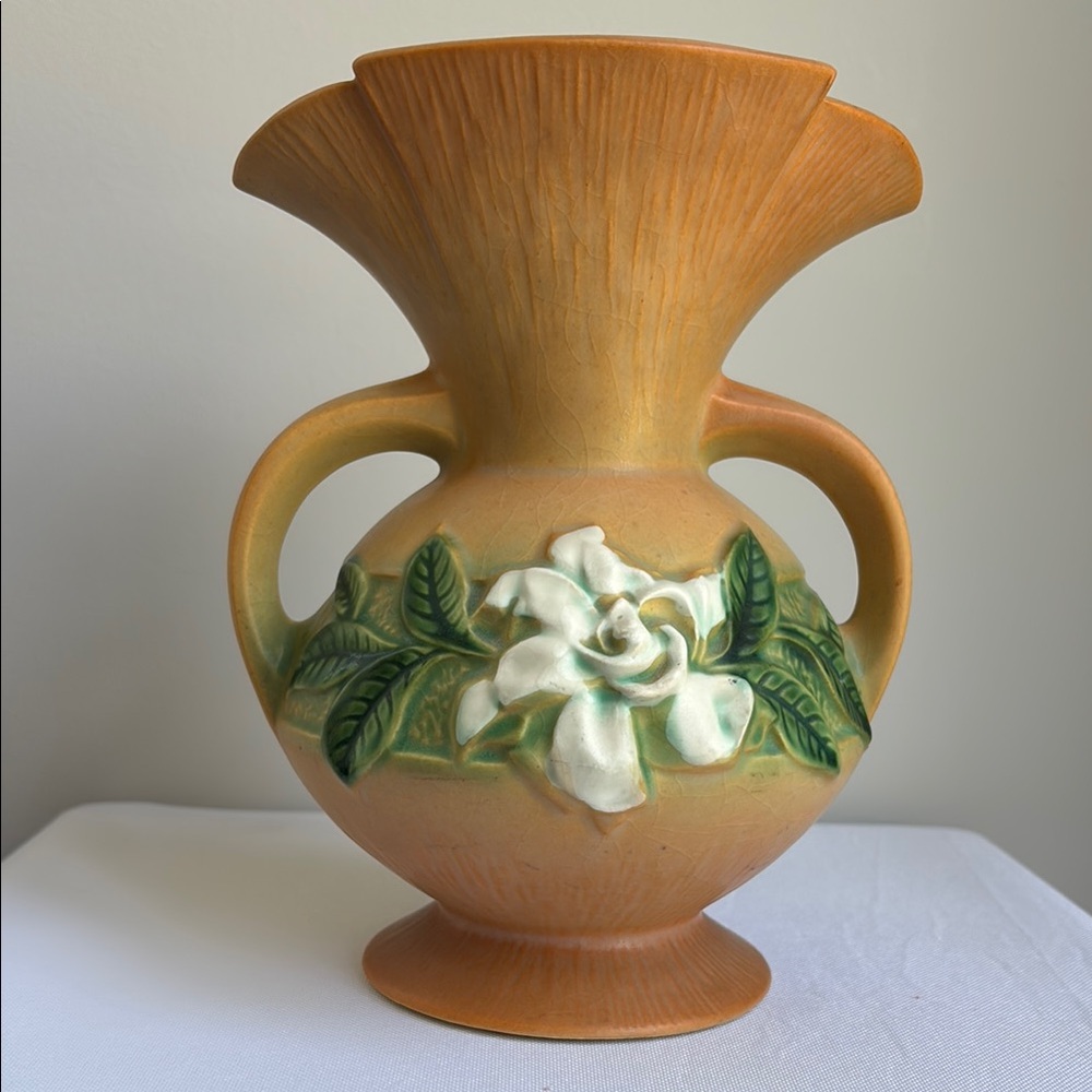 1950’s Gardenia Double Handle Vase